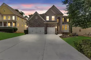 1913 Avondale Ct, Locust Grove, GA 30248 - Photo 2