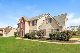 444 Grove Park Dr, Locust Grove, GA 30248 - Photo 2