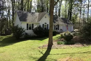 7725 Silversmith Dr, Cumming, GA 30028 - Photo 2