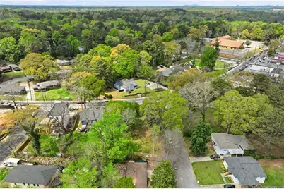 263 W Lake Avenue NW, Atlanta, GA 30314 - Photo 8