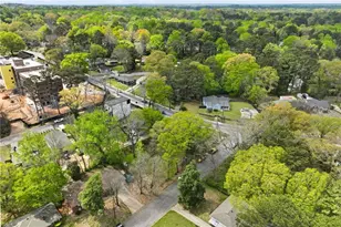 263 W Lake Ave NW, Atlanta, GA 30314 - Photo 18