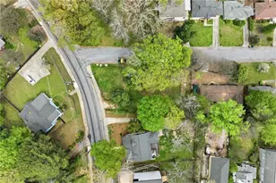 263 W Lake Ave NW, Atlanta, GA 30314 - Photo 14