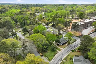 263 W Lake Ave NW, Atlanta, GA 30314 - Photo 16