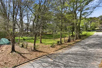 263 W Lake Avenue NW, Atlanta, GA 30314 - Photo 4