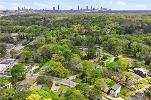 263 W Lake Ave NW, Atlanta, GA 30314 - Photo 12