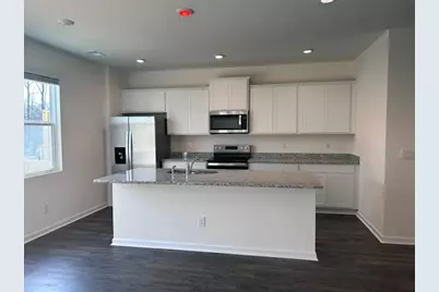 1253 Cades Walk, Lawrenceville, GA 30045 - Photo 4