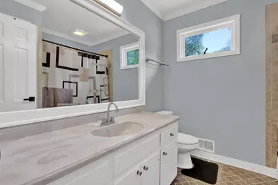 466 Hickory Hills Drive, Stone Mountain, GA 30083 - Photo 26