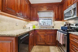 73 La Rue Pl NW, Atlanta, GA 30327 - Photo 10