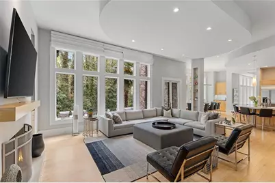 4915 Northway Drive NE, Sandy Springs, GA 30342 - Photo 18