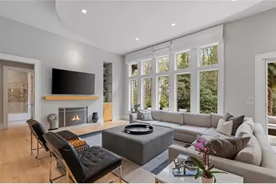 4915 Northway Drive NE, Sandy Springs, GA 30342 - Photo 16