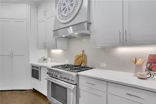 149 Norcross St, Roswell, GA 30075 - Photo 8