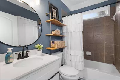 4207 Reynolds Place, Buford, GA 30518 - Photo 8