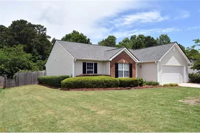 6285 Huntcliff Drive, Flowery Branch, GA 30542 - Photo 1