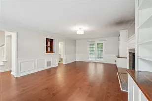 2895 Shurburne Dr, Alpharetta, GA 30022 - Photo 8