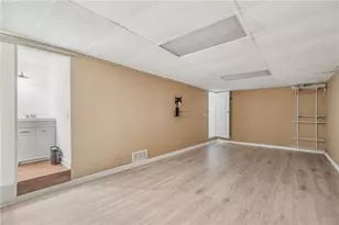 2895 Shurburne Dr, Alpharetta, GA 30022 - Photo 40