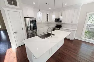 4000 Amberley Ln, Marietta, GA 30062 - Photo 2