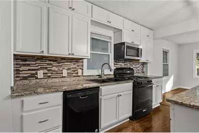 2634 Birch Street SE, Smyrna, GA 30080 - Photo 10