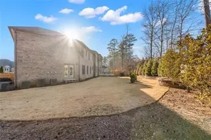 925 Sunny Meadows Ln, Marietta, GA 30062 - Photo 8