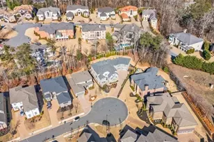 925 Sunny Meadows Ln, Marietta, GA 30062 - Photo 10