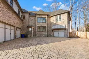 925 Sunny Meadows Ln, Marietta, GA 30062 - Photo 4