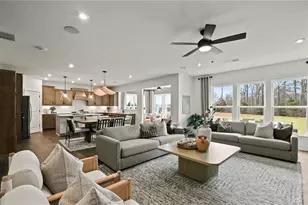 7124 Maple Brook Ln, Flowery Branch, GA 30542 - Photo 6