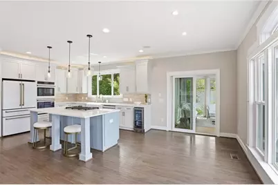 641 E Shore Drive, Canton, GA 30114 - Photo 12