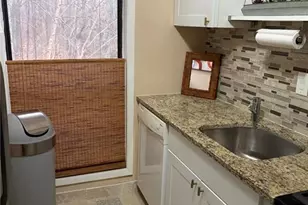 709 Woodcliff Dr, Atlanta, GA 30350 - Photo 14