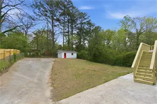 625 Church St NW, Atlanta, GA 30318 - Photo 6