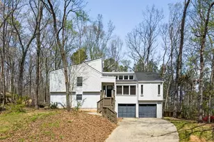1309 Laurel Cliff Dr, Smyrna, GA 30082 - Photo 2