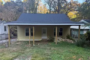 879 Edwin Pl NW, Atlanta, GA 30318 - Photo 2