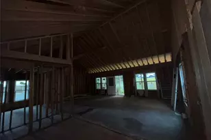 879 Edwin Pl NW, Atlanta, GA 30318 - Photo 10