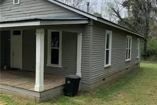 3143 Robinson Pl, Gainesville, GA 30504 - Photo 4