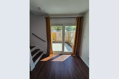 3755 Mulkey Cir, Marietta, GA 30008 - Photo 4