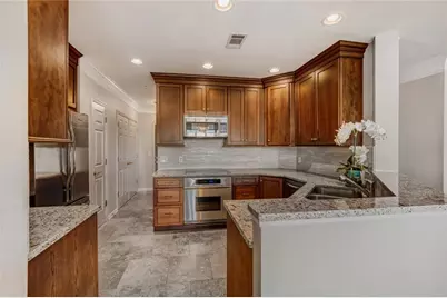 3334 Peachtree Road NE #1208, Atlanta, GA 30326 - Photo 6