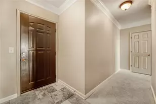 3334 Peachtree Rd NE, Atlanta, GA 30326 - Photo 4