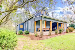 226 Mill St, Bowdon, GA 30108 - Photo 2