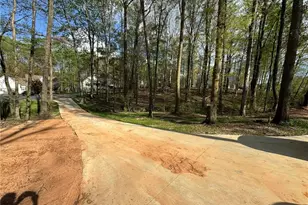 281 Ruby Ln, Commerce, GA 30530 - Photo 2