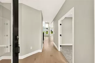 320 Cherokee Rose Ln, Hoschton, GA 30548 - Photo 10