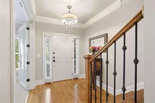 151 W Ridge Way, Roswell, GA 30076 - Photo 4