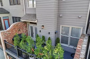 151 W Ridge Way, Roswell, GA 30076 - Photo 16