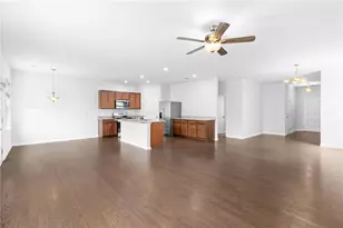 360 Paulownia Cir, McDonough, GA 30253 - Photo 2