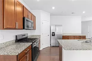 360 Paulownia Cir, McDonough, GA 30253 - Photo 16