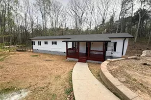 5820 Phillips Dr, Cumming, GA 30040 - Photo 1