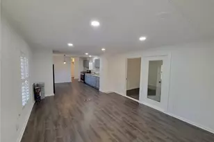 5820 Phillips Dr, Cumming, GA 30040 - Photo 6