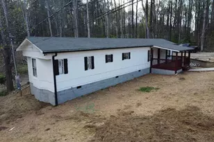 5820 Phillips Dr, Cumming, GA 30040 - Photo 2