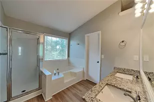 615 Paris Dr, Lawrenceville, GA 30043 - Photo 10