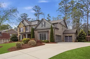2732 Oak Glen Manor Rd, Decatur, GA 30033 - Photo 1