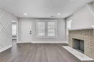 2300 Dauphine St, Atlanta, GA 30344 - Photo 6