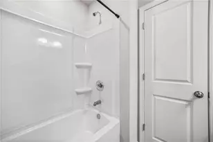 3181 Meadowstone Ln SW, Atlanta, GA 30331 - Photo 24