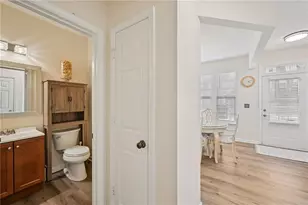 2706 Heathrow Dr, Lawrenceville, GA 30043 - Photo 14